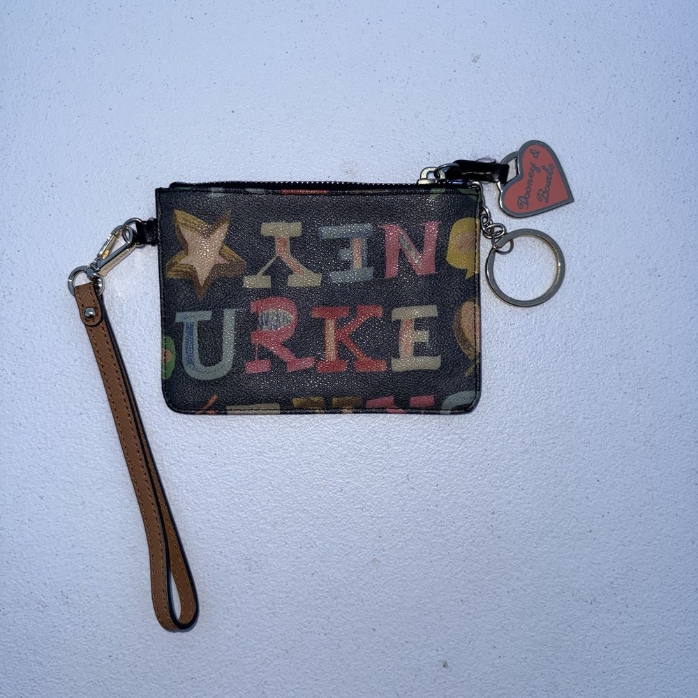 Vintage DOONEY &‎ BOURKE Pebbled Leather Wristlet Y2K Zipper